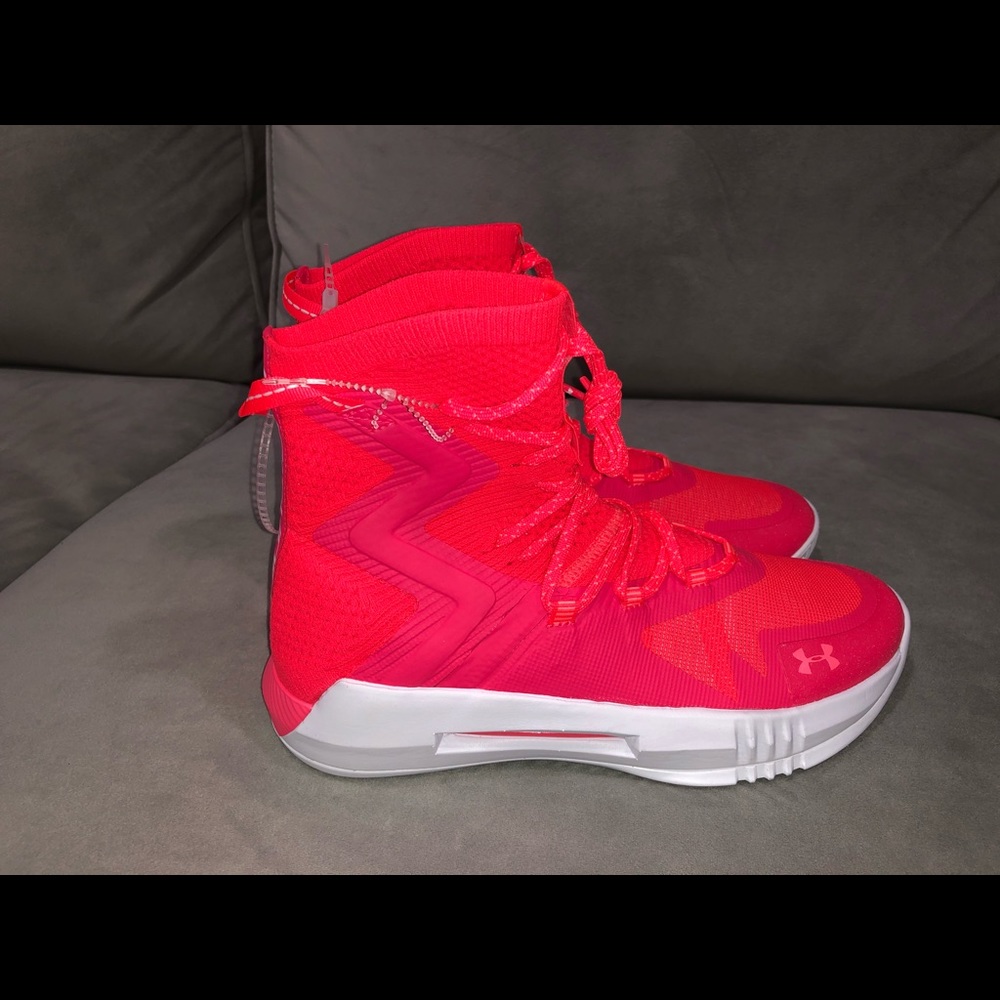 Wmns Under Armour Highlight Ace 2.0